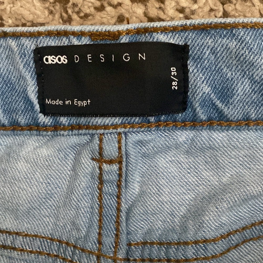 ASOS Design Button Fly Denim Jeans - Picture 3 of 8